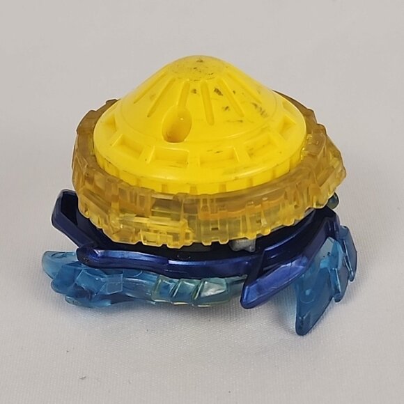 Hasbro Tomy Beyblade Burst Switch Strike Genesis‎ Valtryek V3 Top Anime Vietnam - Picture 5 of 14